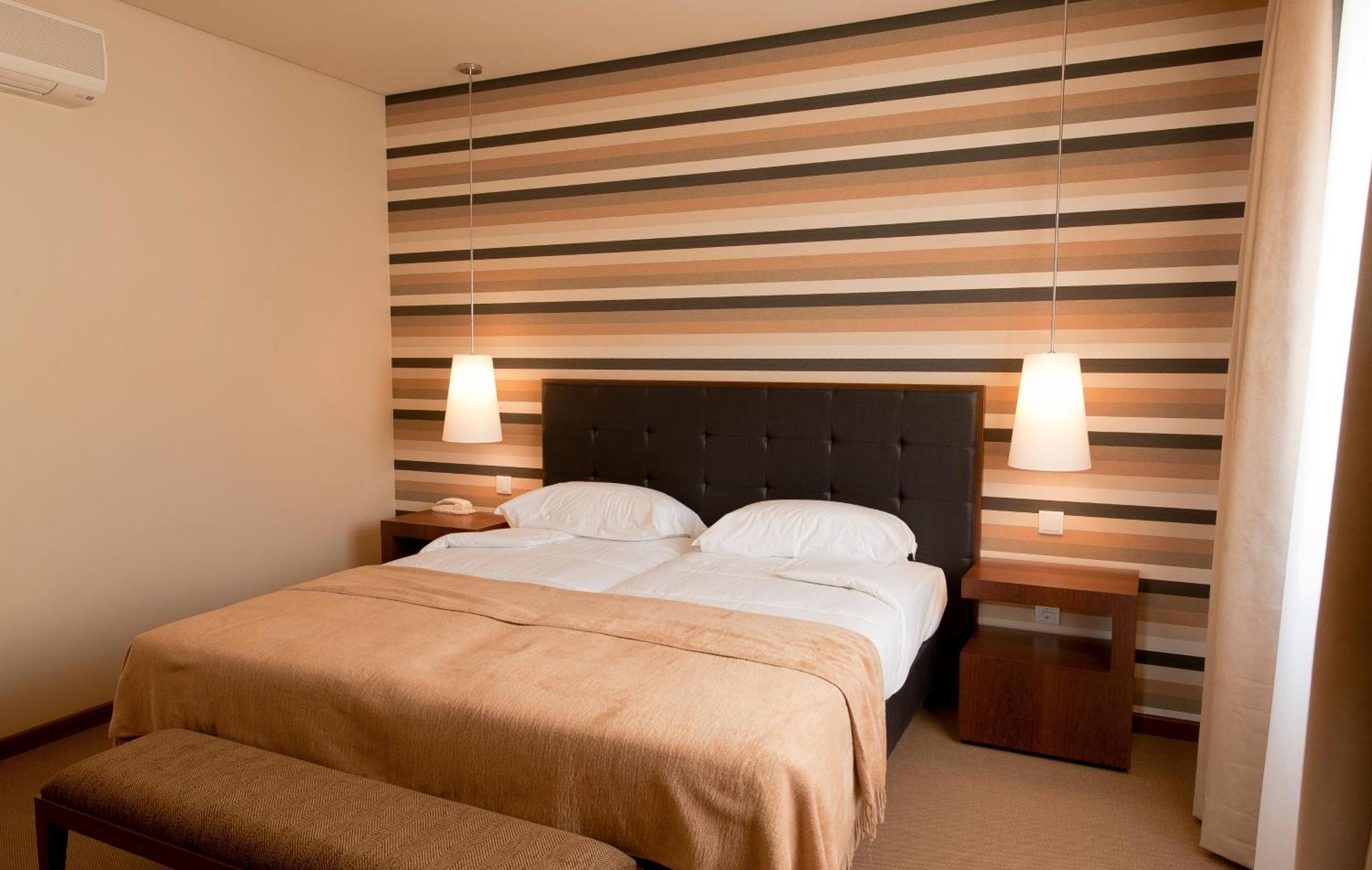 Superior Double or Twin Room,1020427390:JPEG